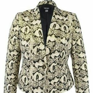 Nine West Printed Jacquard One-Button